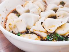 酸汤牛肉水饺-回坊马二饺子馆
