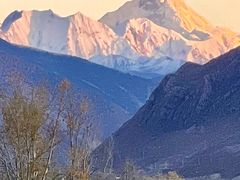 -贡嘎雪山