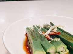 -港丽餐厅(高德置地店)