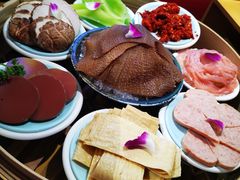 -麻辣英雄重庆火锅(二城广场店)