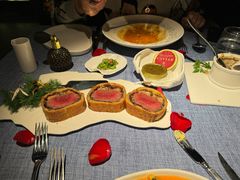 -弦月窗LUNETTE BY AMANDA(复兴路店)