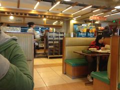 -萨莉亚(南京东路店)