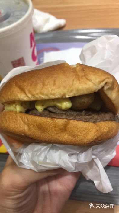 麦当劳(百联西郊购物中心店)图片