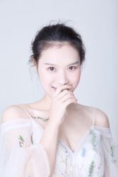 点击看大图 -onlygirl摄影美学馆高端定制(江滩店)