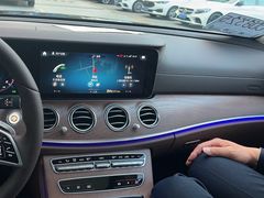 -上海星瀚奔驰4S店(红柳路店)