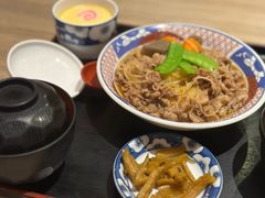 -小山日本料理(兴业太古汇店)