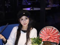 -皇马海口湾海景酒店(万绿园秀英港店)