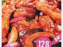 -胡须佬鸡煲四季火锅(龙珠大道店)