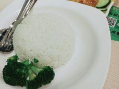 -佰搭果·广式茶餐厅(西华路店)