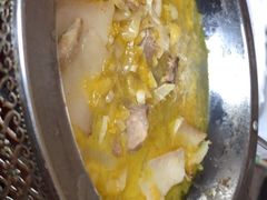 -鸿亨泰杂鱼馆(港馨家园店)