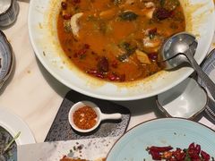 -周渝食惦·酸菜鱼精致川菜(横岗店)