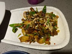 -觅山云南菜(泊富ICITY店)