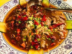 水煮牛肉-鸽王世家(东华东路店)