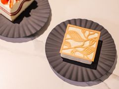 -潮一不贰·法式甜品·生日蛋糕·西式简餐(外滩店)