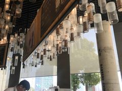 大堂-星巴克臻选(湖滨道店)