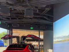 -TESLA 特斯拉(上海太古汇体验店)