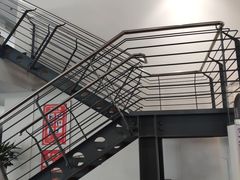 -奔驰北京极光星徽(四元桥店)