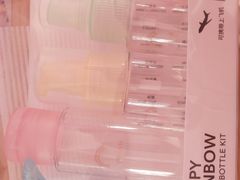 -名创优品(万达广场河东店)