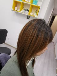 -LILI·HAIR SALON理理造型