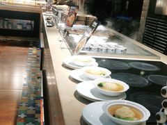 自助取餐区-亚马逊环球美食百汇(新城吾悦广场店)