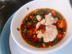 -老来福·非遗酸汤兔(凯旋路店)