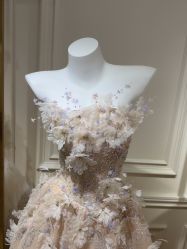 -拉瑞娜LaReine婚纱礼服高级定制