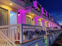 -北戴河碧螺塔海上酒吧公园