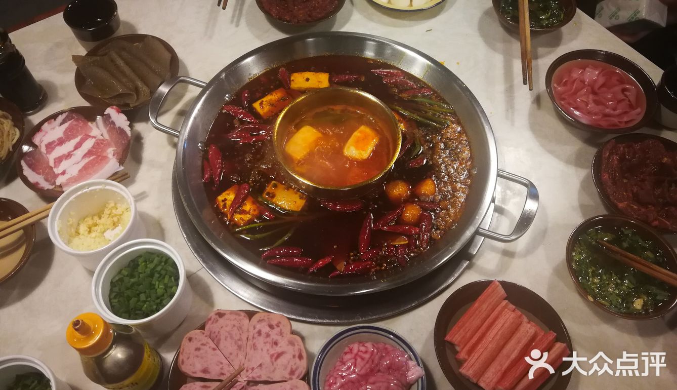 朋友推荐的，去了三次，这是集合了其中两次的图