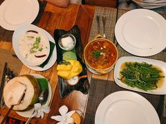 -Phensiri Thai Restaurant