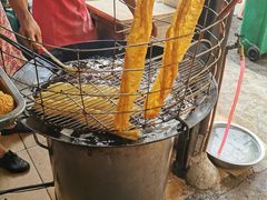 现炸油条-汪记鲜鱼糊汤粉(沈阳路总店)