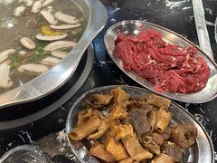 -牛一煲美食(江高店)