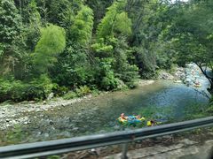 -大围山峡谷漂流