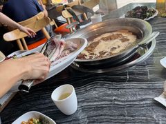 -老船舫·现做活鲜鱼馆(东郊记忆店)