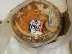 -全家便利店(宜山路站店)