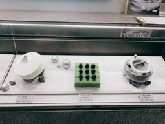 -好利来(上海虹桥新天地Lab主题店)