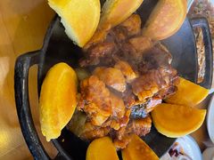 -鹤乡东北菜(崮山路店)