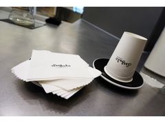 餐具摆设-Seesaw Coffee(上海国金中心店)