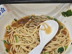 -李与白包子铺(桐梓林店)