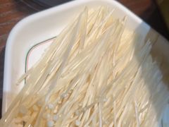 -六合里雄记汕头牛肉火锅(东门店)