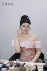 -欣薇婚纱(新源乐汇城店)