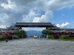 -梭布垭石林景区