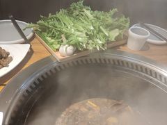 -锅老头海鲜铁锅炖