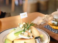 夏季限定蜜瓜舒芙蕾松饼-幸会吉市(丰泽店)