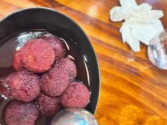 -爆炸头阿姨小四川正宗川味小吃(无任何分店)