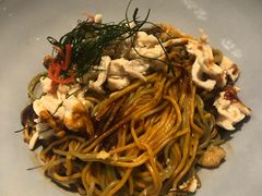 -港丽餐厅(高德置地店)