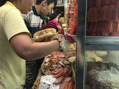 -Bánh Mì Huynh Hoa