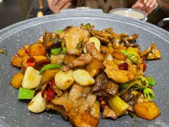 干锅肥肠-肖记公安牛肉鱼杂(田林路店)