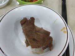 -悦牧·酸汤牛肉火锅(沃尔玛店)