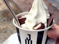 -JW德国冻酸奶Frozen Yogurt(龙湖成都滨江天街店)