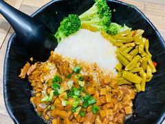 台湾卤肉饭-好人民间·番茄鱼酸菜鱼(杭州永旺梦乐城店)